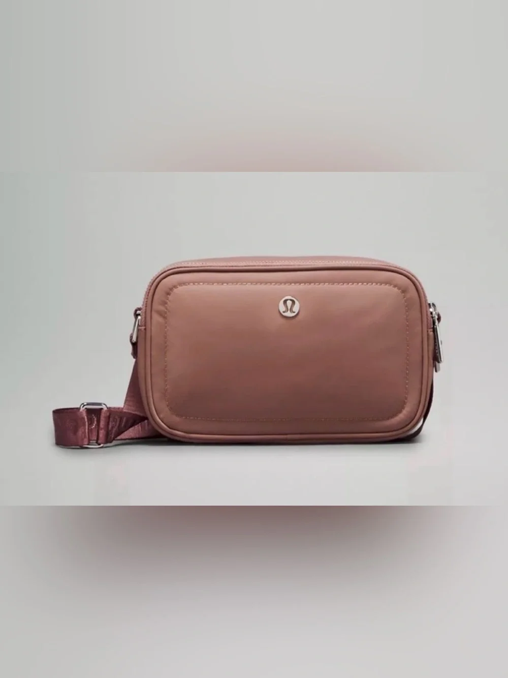 Lululemon Crossbody Camera Bag 2L Twilight Rose